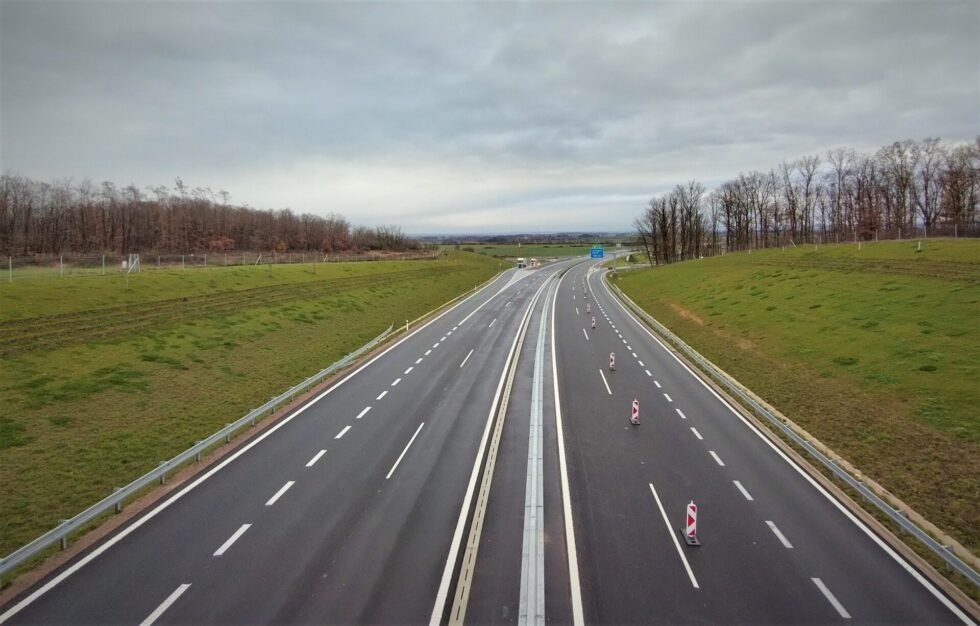 Monitorujeme vody z dálničních povrchů D1 a D35