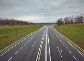 Monitorujeme vody z dálničních povrchů D1 a D35
